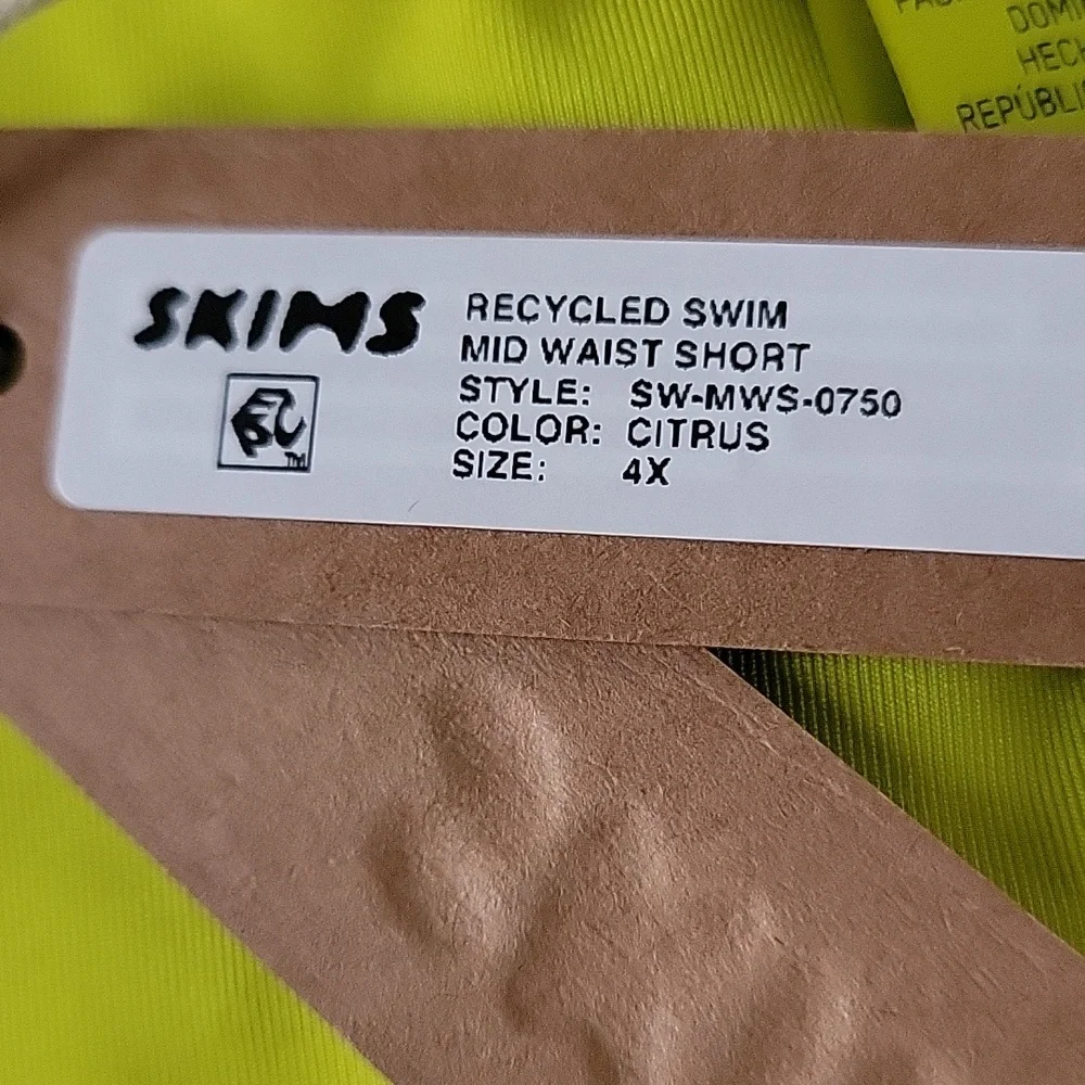 Skims Recycled Swim Mid Waist Short Sz 4x Color Citrus Nwt